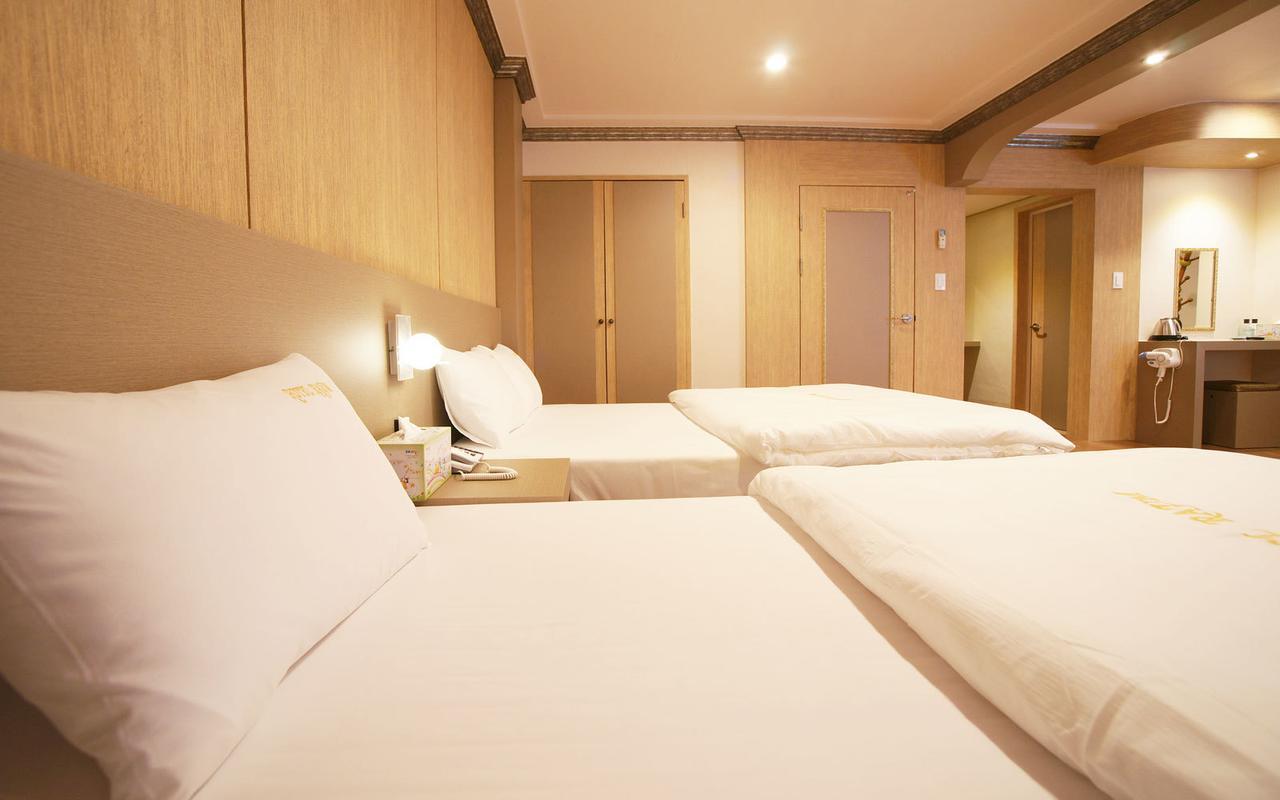 Hotel Raum Jeju Extérieur photo