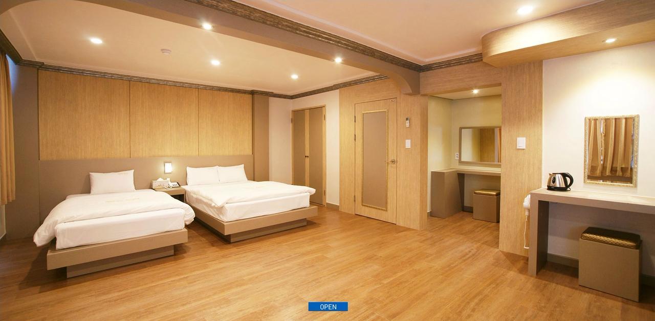 Hotel Raum Jeju Extérieur photo